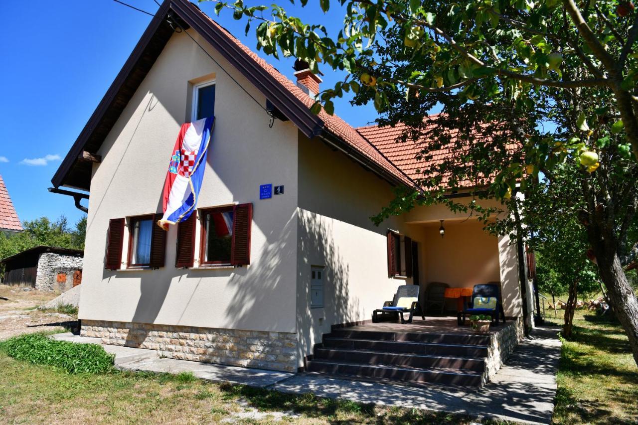 Holiday Home Matan Saborsko Exterior photo