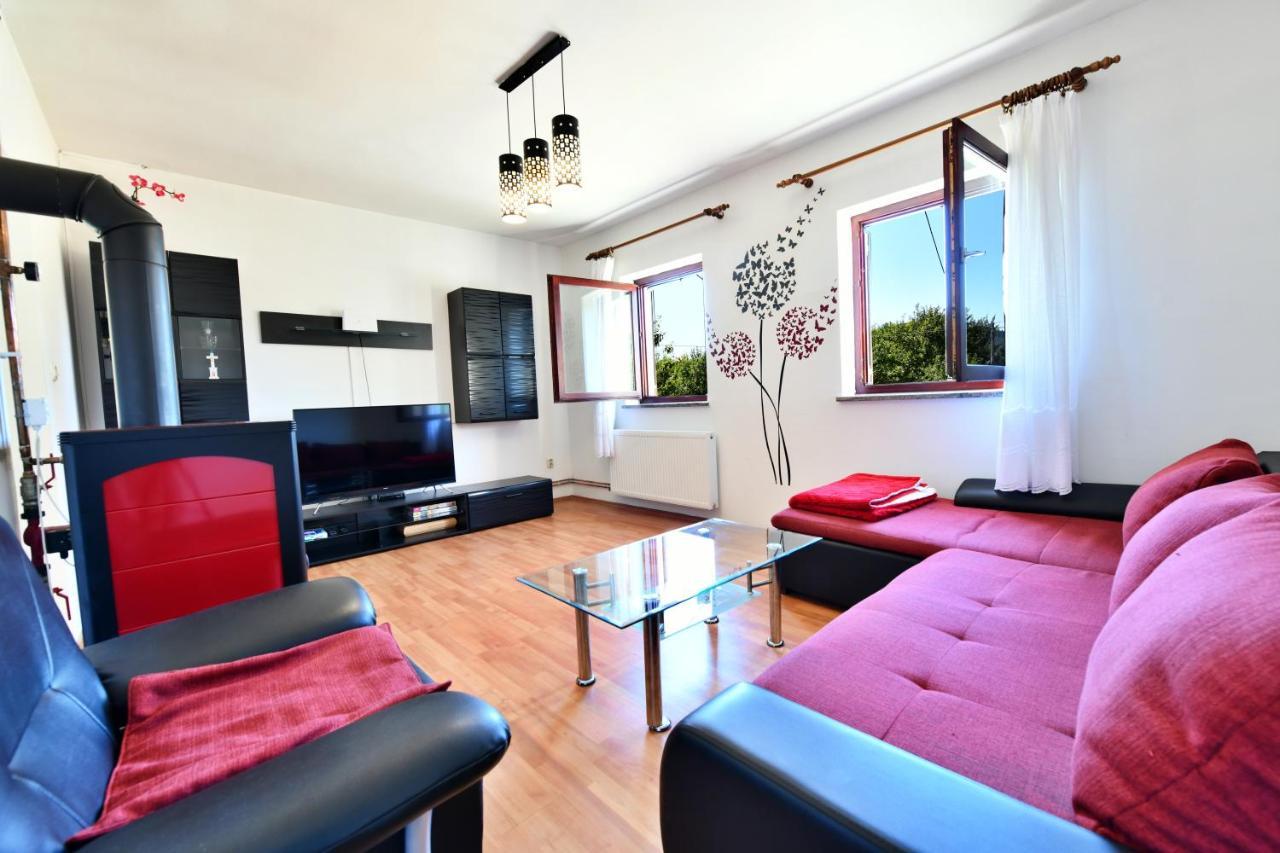 Holiday Home Matan Saborsko Exterior photo